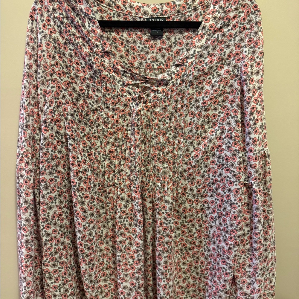 Torrid Pink and White Floral Top